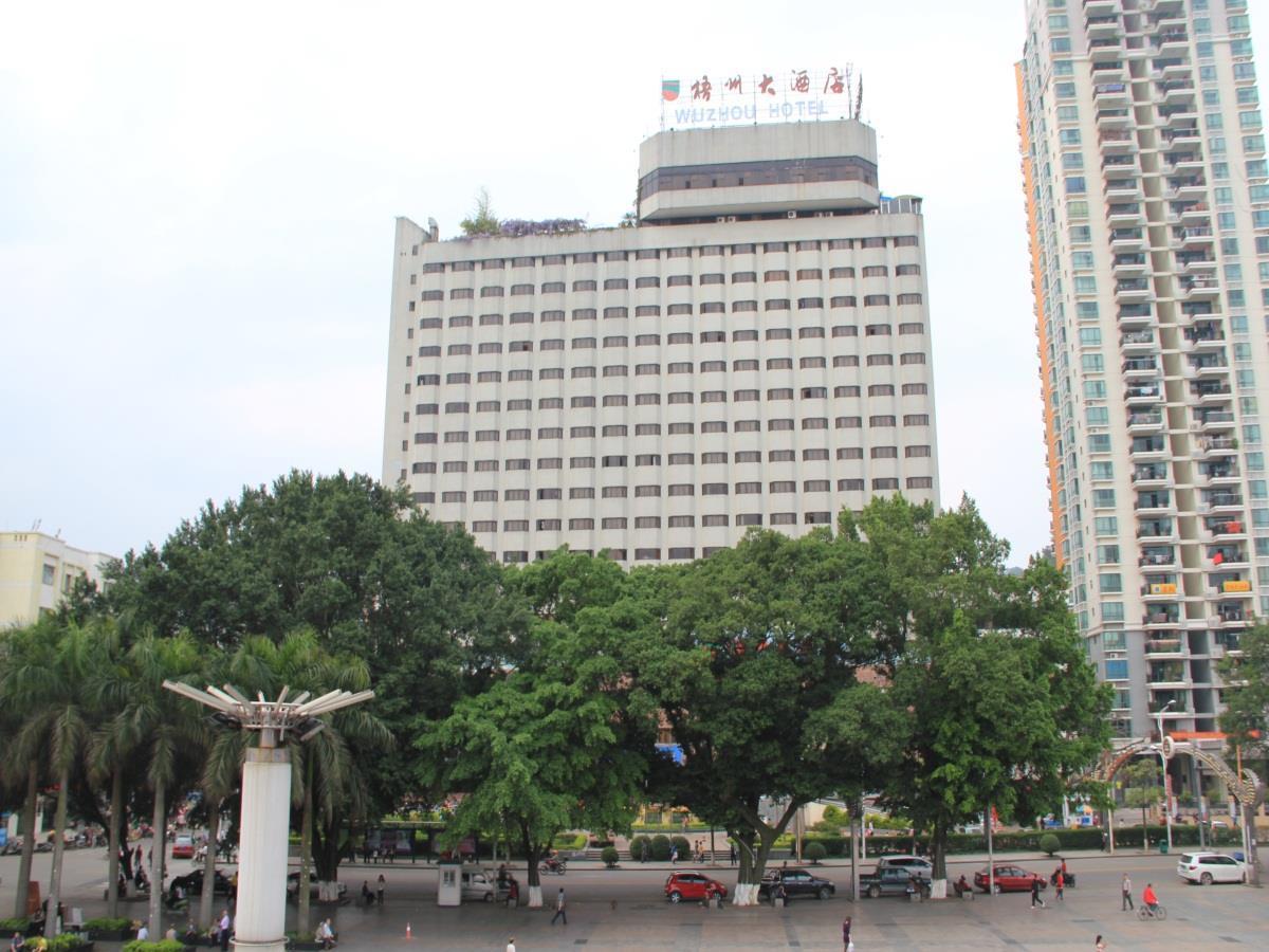 Wuzhou Hotel Exterior photo